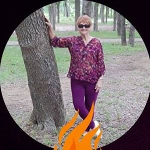 Meet your Posher, Carole